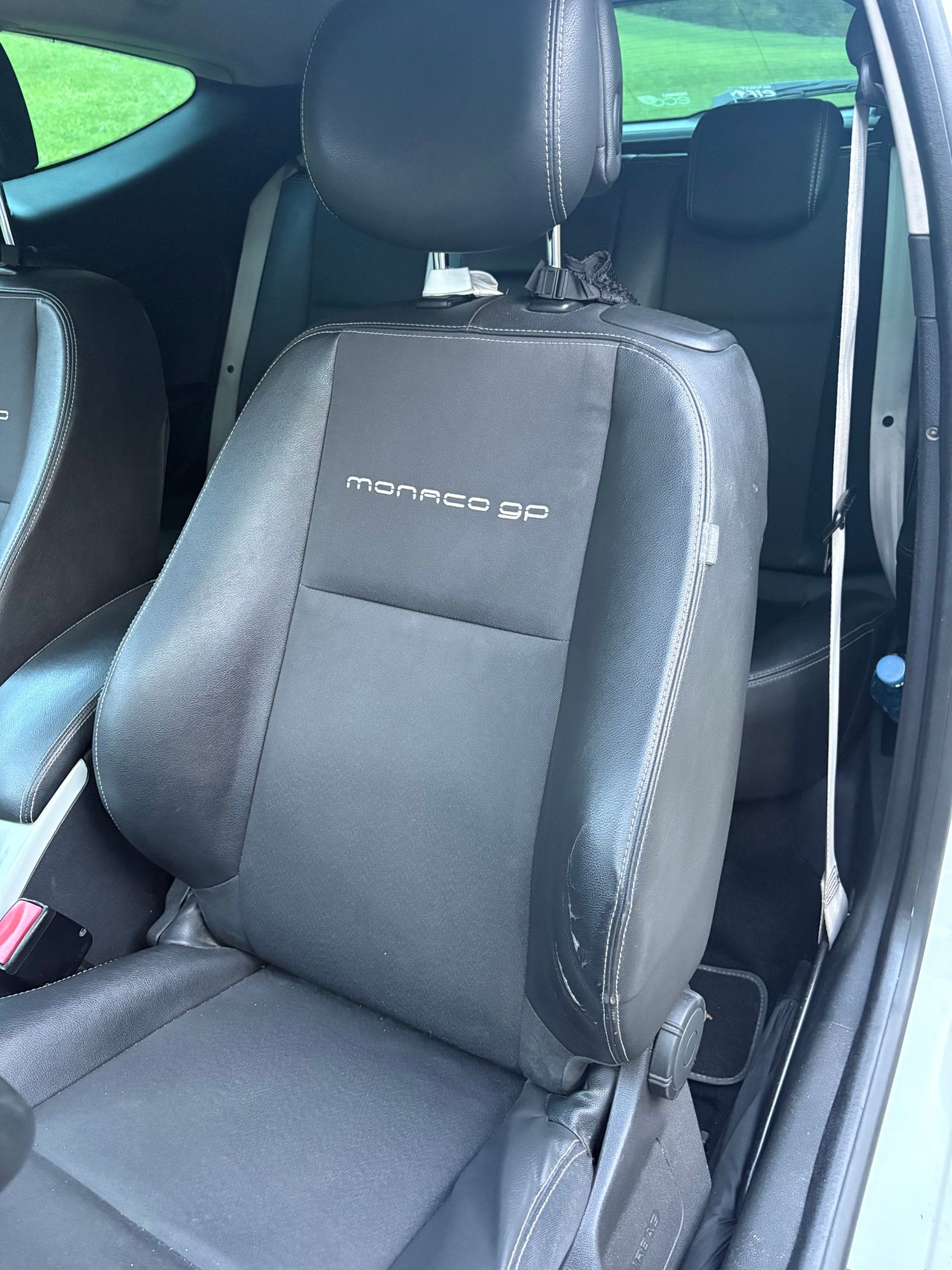 Notranja slika - Renault Mégane - Coupé 1,9 dCi Monaco GP - 10