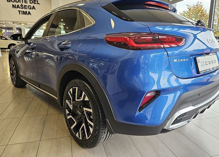 Zunanja slika - KIA XCeed - 1.6 T-GDi EX WAY ISG.7DCT 110.3 kW. VEČ BARV - 6
