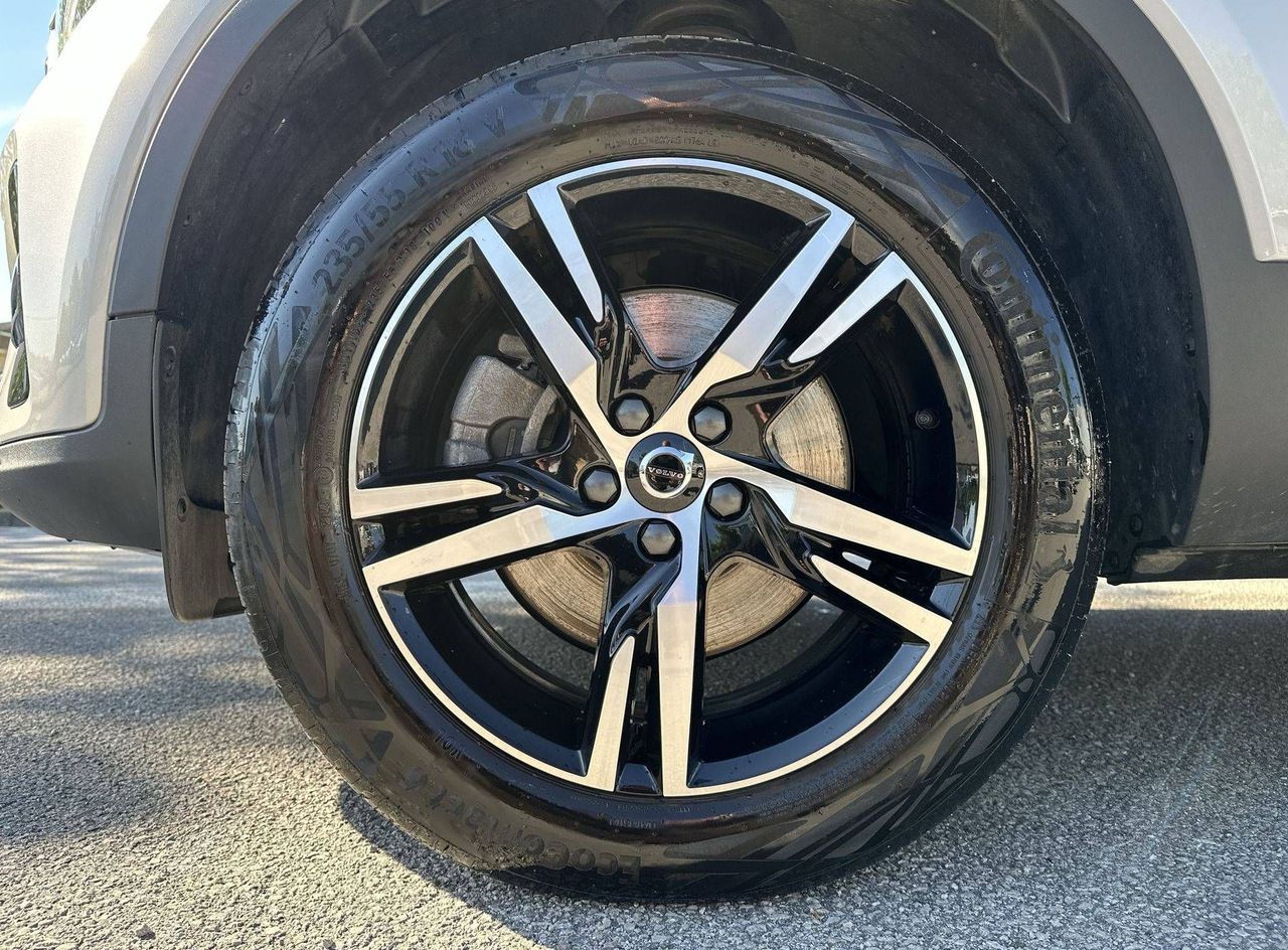 Zunanja slika - Volvo XC40 - B3P Plus Dark Avt. - 9