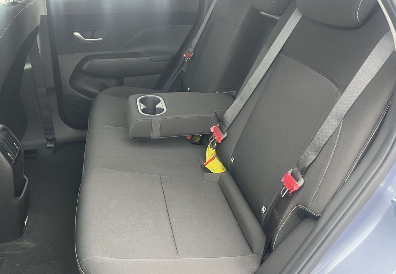 Zunanja slika - Hyundai Kona - Electric 48.6 kWh 99kW PREMIUM+ WINTER - 9