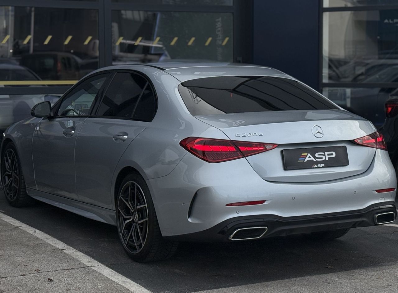 Zunanja slika - Mercedes-Benz C-Razred - C 200 d PREMIUM - 4