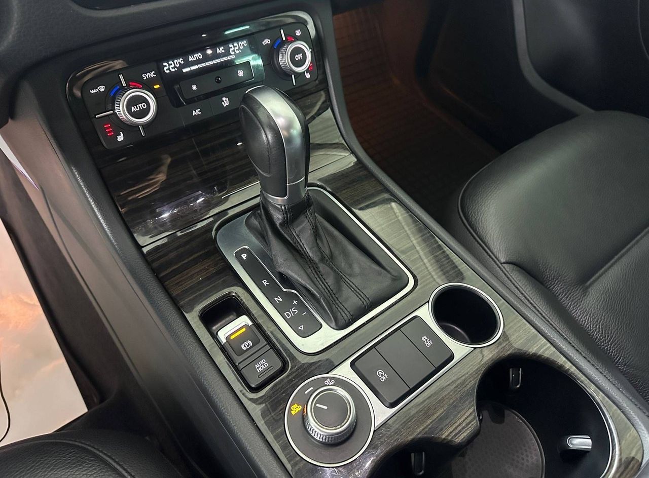 Zunanja slika - VW Touareg - V6 TDI 4MOTION BI-XENON NAVI TEMP MRTVI KOT KLJUKA - 16