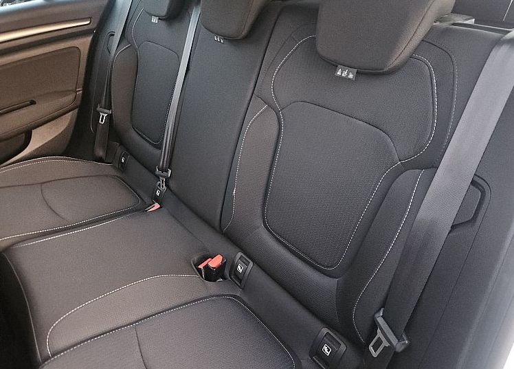 Zunanja slika - Renault Mégane - Megane 1.0 TCe 114ks°1.LASTNIK°°FULL LED° NAVIGACIJA° - 12