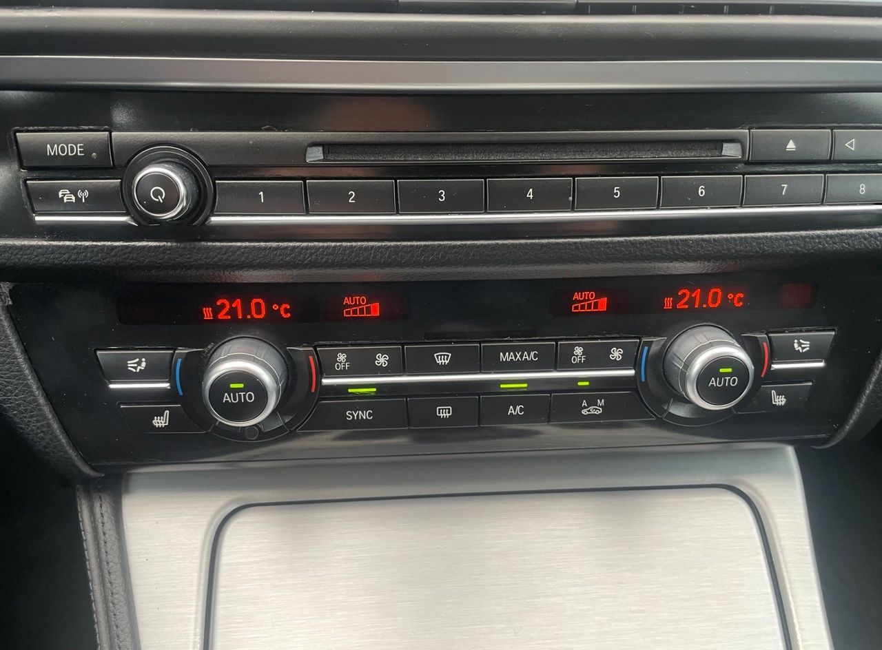 Zunanja slika - BMW Serija 5 - Touring: 520d 140 KW BI-XSENON.NAVI.USNJE.PDC S+Z - 9