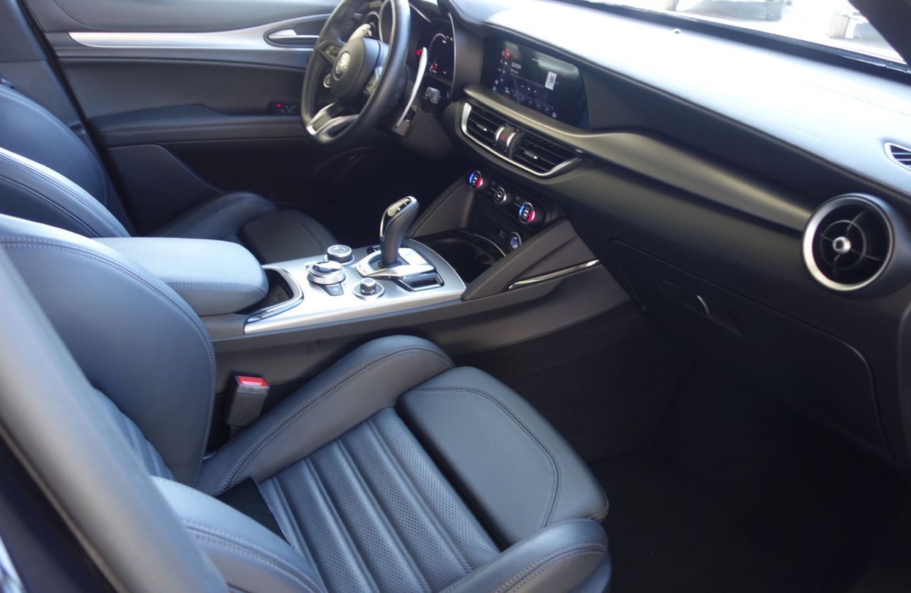 Zunanja slika - Alfa Romeo Stelvio - Q4 2.0 Turbo 280 Velocet Avt. - 5