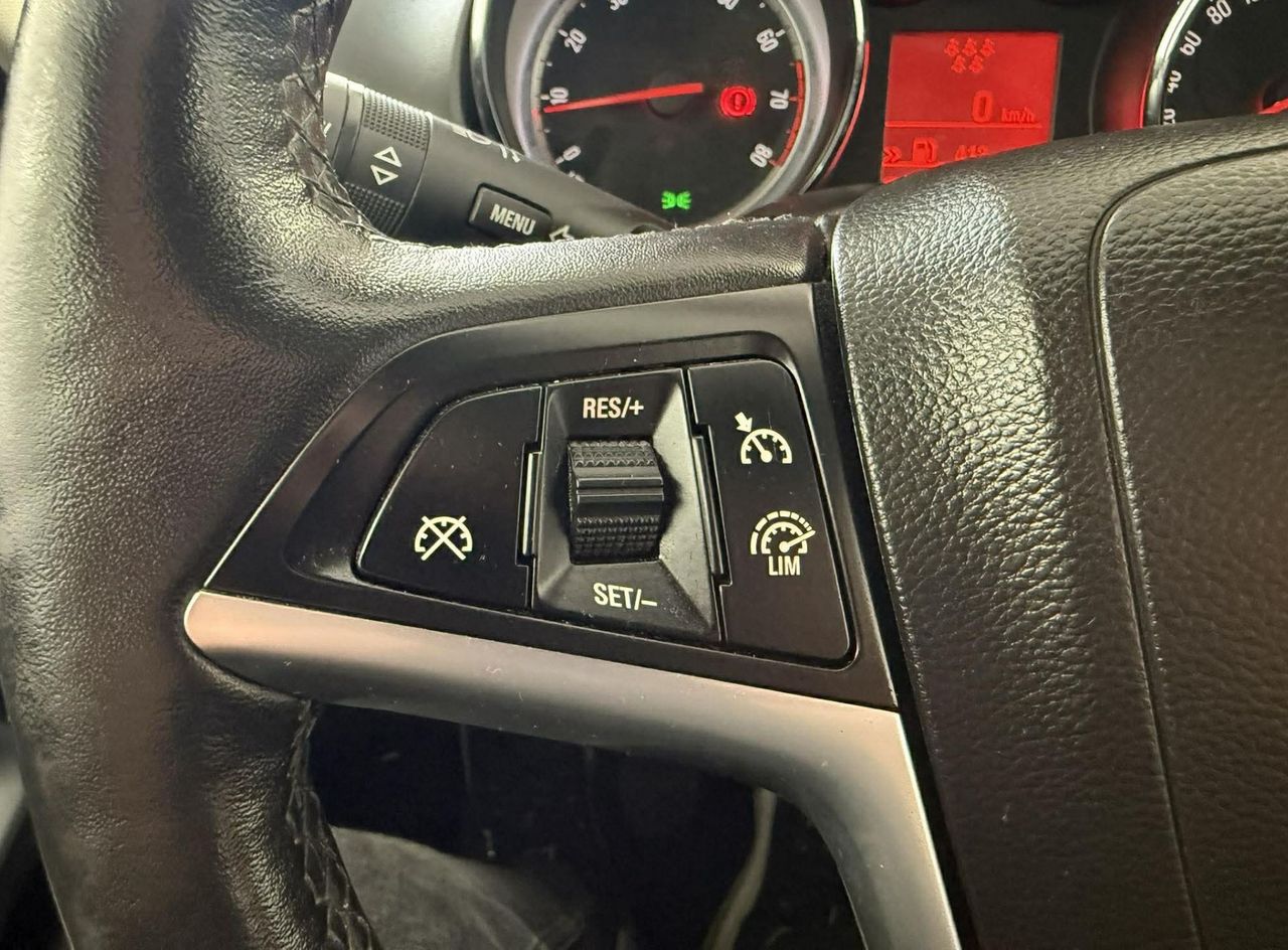 Zunanja slika - Opel Zafira - Opel  1.4 TURBO 103KW.NEMŠKI.NAVI.7 SEDEŽEV. - 3