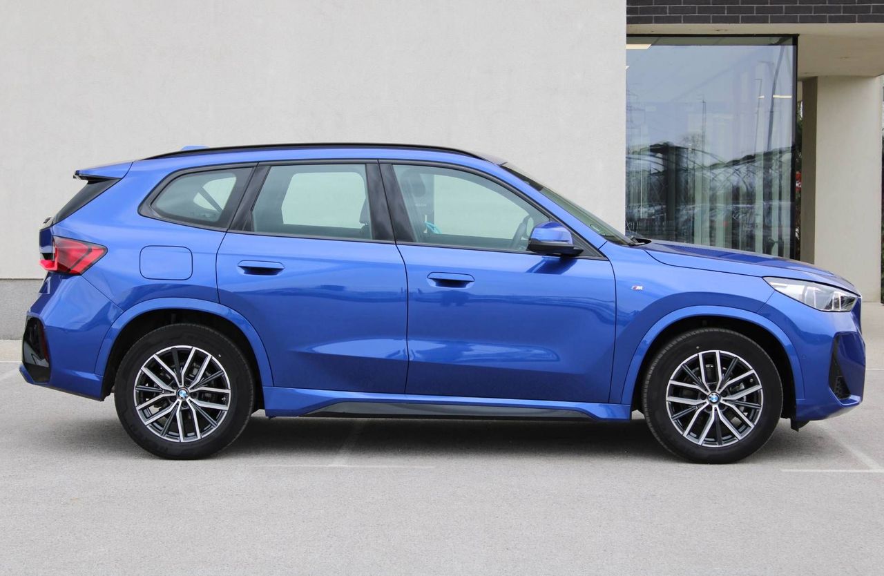 Zunanja slika - BMW X1 - serija :  sDrive18i  AT  M SPORT KAMERA KEYLESS LED - 8