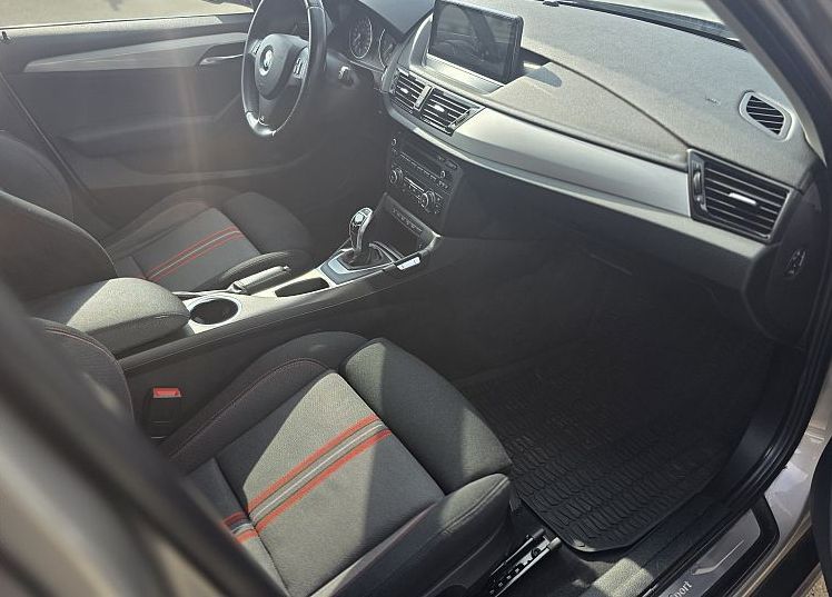 Zunanja slika - BMW X1 - serija :  x Drive 18d AUT - 10