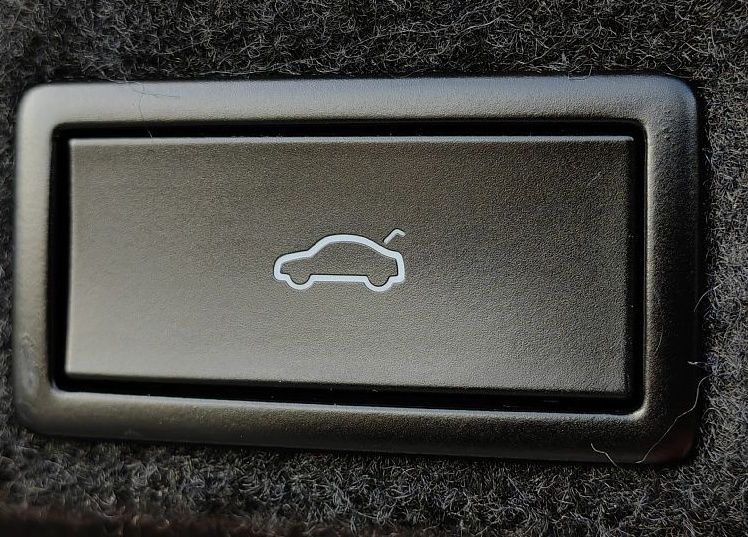 Zunanja slika - VW Passat - LIMUZ-2.0TDI-150KM-HIGHLINE-VIRTUAL-KAMERA-ACC-17C - 19