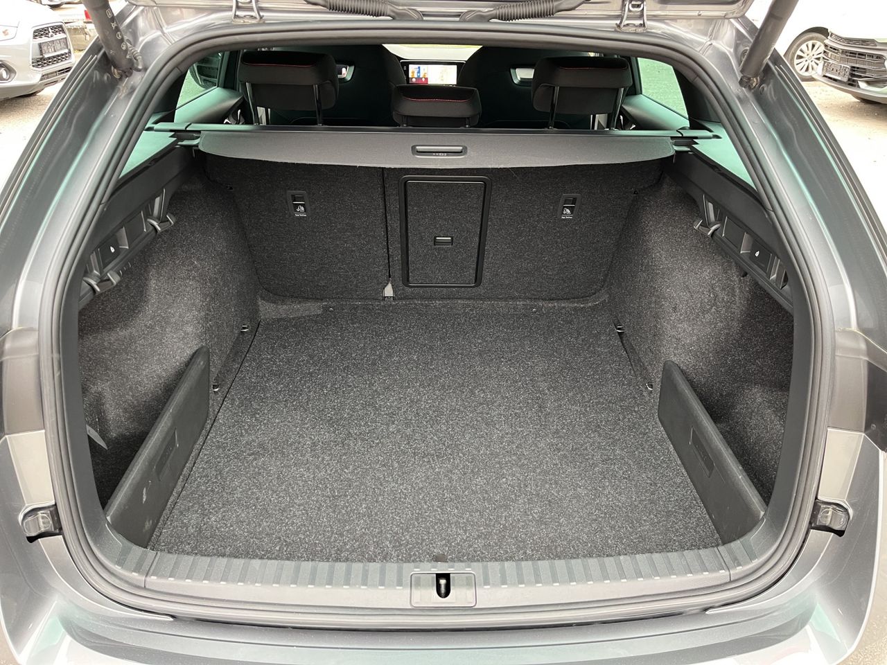 Zunanja slika - Škoda Octavia - Octavia - 6