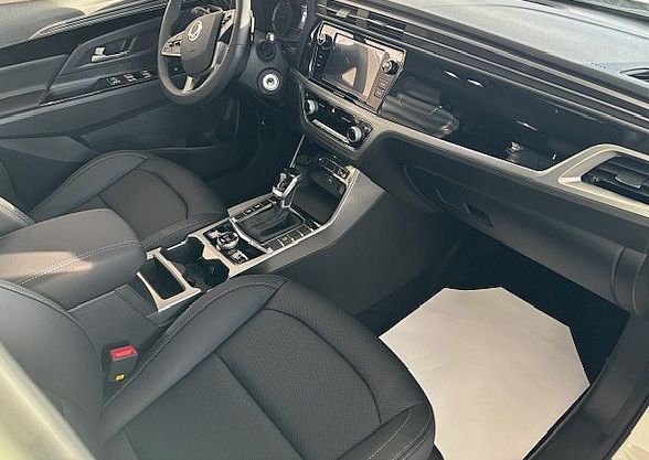 Zunanja slika - SsangYong Korando - 1.5 T-GDI Premium 4WD M T - 10