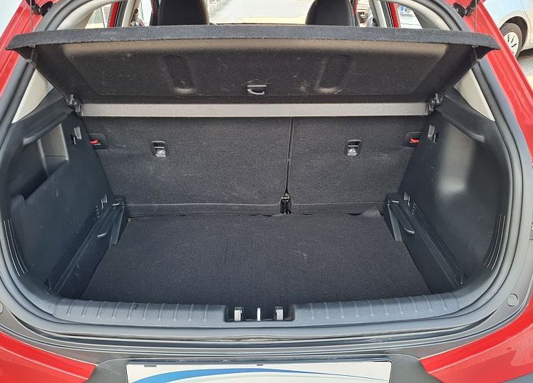 Zunanja slika - KIA Stonic - 1.2 DPI 62 kW  84 KM  LX Fun M T - 12