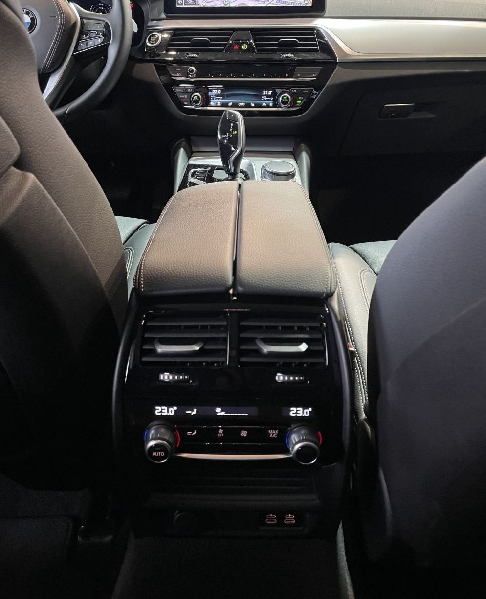 Zunanja slika - BMW Serija 5 - Touring: 1.LASTNIK-BUSINESS-RADAR-NAVI-MEMORY-USNJE - 18