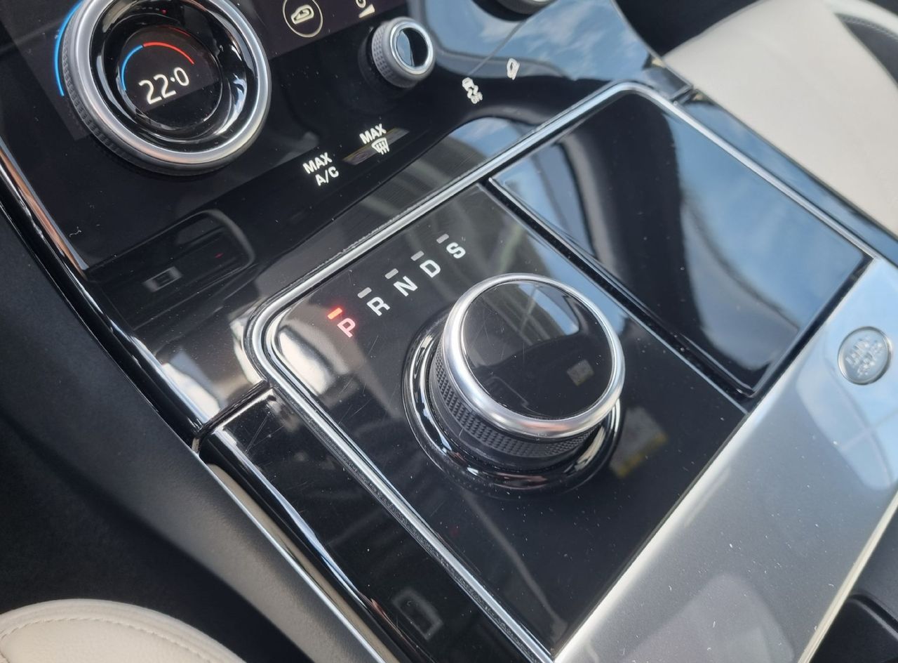 Zunanja slika - Land Rover Range Rover Velar - 3.0 D 275 S R-Dynamic AWD - SAMO 47.962KM + AKC - 15