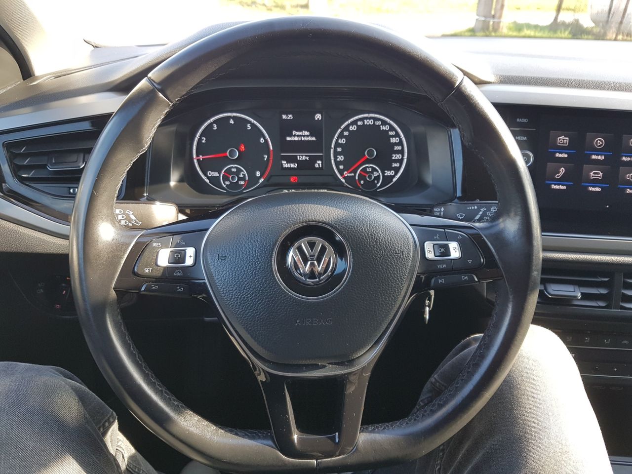 Zunanja slika - VW Polo - 1,0 TSI Life - 18