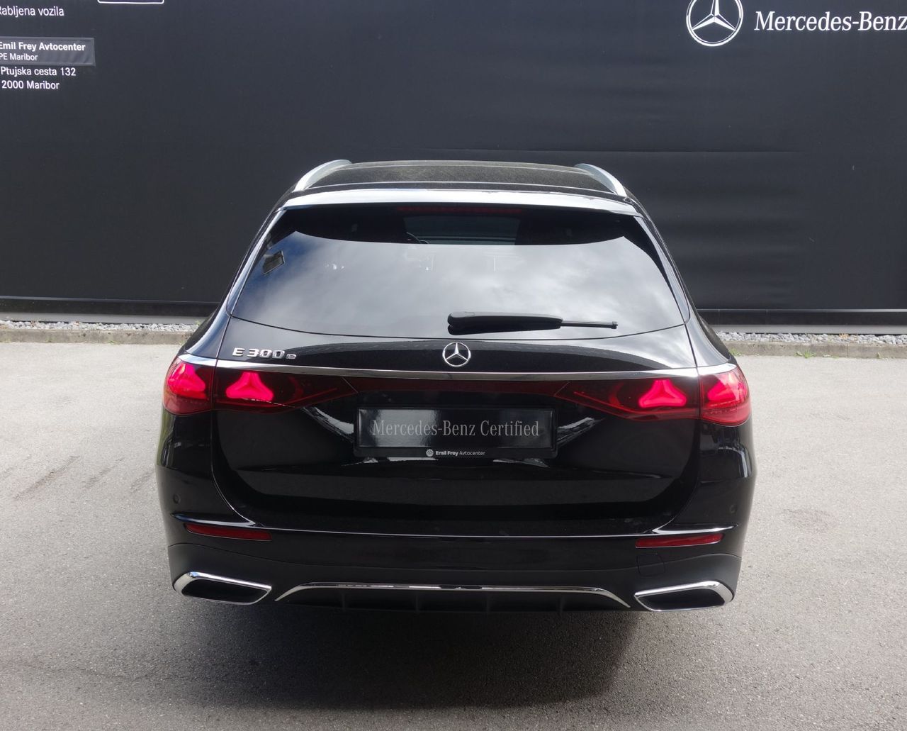 Zunanja slika - Mercedes-Benz E-Razred - E 300 e T AMG LINE- FIX OM - 4.99 - 18