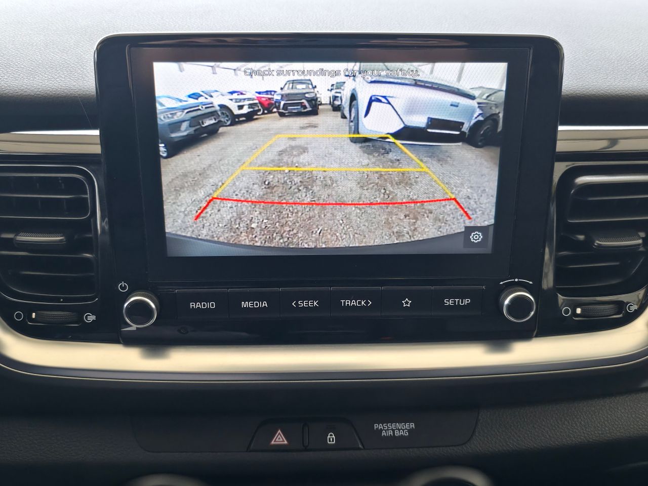 Zunanja slika - KIA Stonic - 1.0 T-GDi 73.3 kW(100 KM) LX Urban DCT - 7