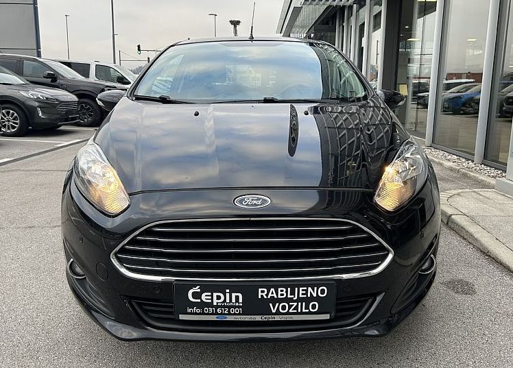 Zunanja slika - Ford Fiesta - 1.5 TDCi | TITANIUM | - 2