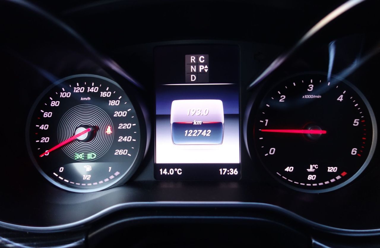 Zunanja slika - Mercedes-Benz V-Razred - V 250 d 4MATIC kratki - 10