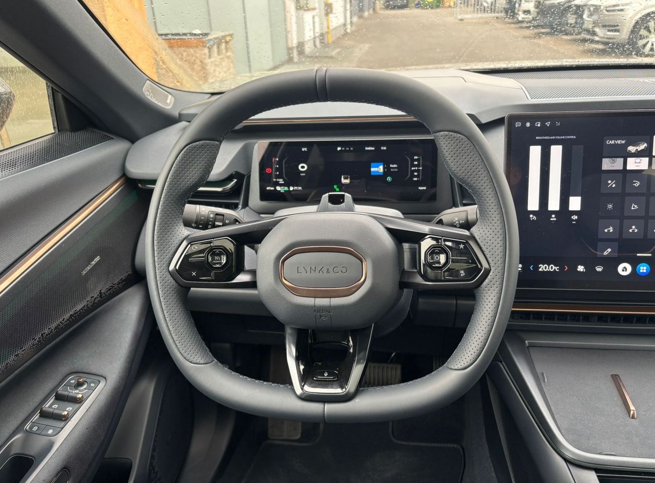 Zunanja slika - Lynk & Co 08 - 1.5 TD Plug-In Hibrid More - 10