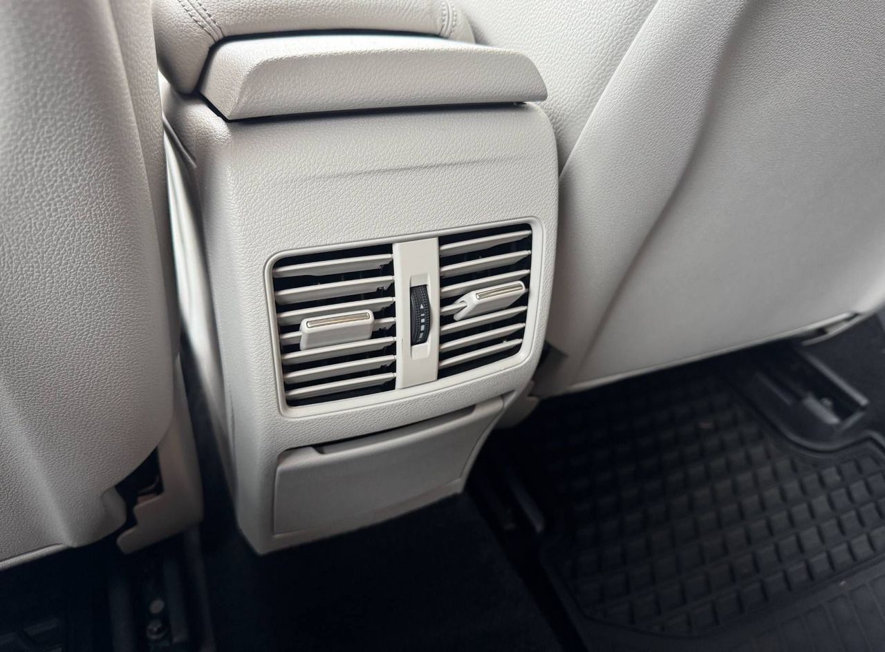 Zunanja slika - Mercedes-Benz GLA-Razred - STYLE°1.LAST°SLO°LED°DIG.KLIMA°PARK.SEN°96.000 KM - 18