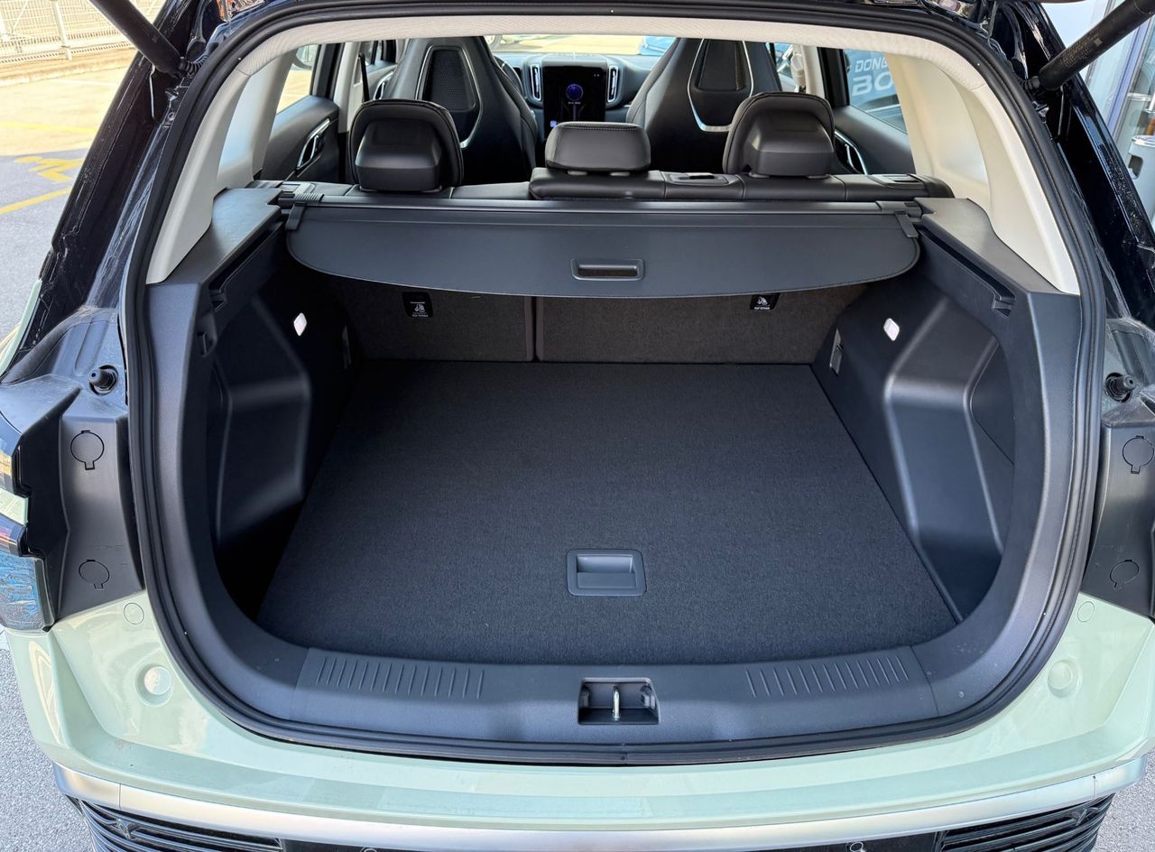 Zunanja slika - Hongqi HS3 - 1.5T + PANORAMA + 360KAMERA + NOVO NA TRGU - 16