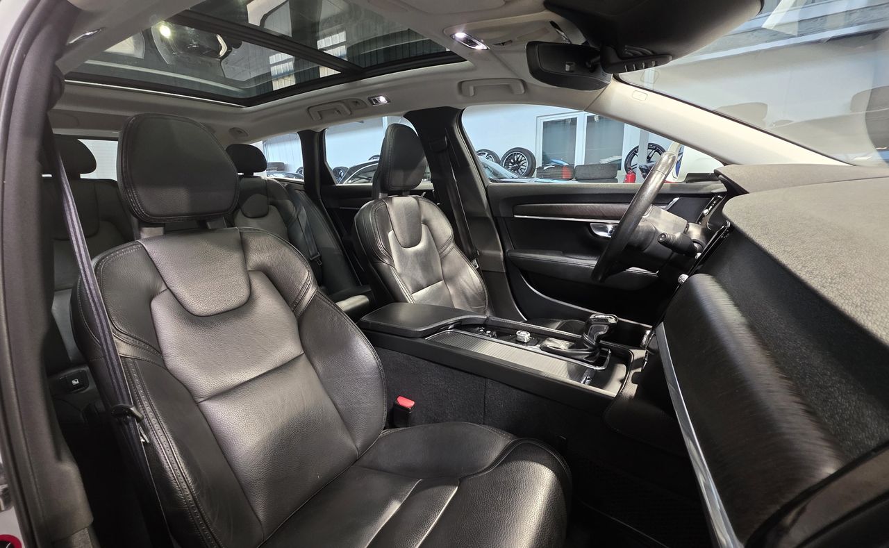 Zunanja slika - Volvo V90 - Cross Country D5 AWD Pro Avt. USNJE PANO ACC LANE LED - 19