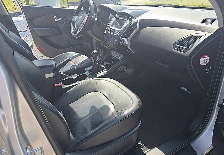 Zunanja slika - Hyundai ix35 - 2.0 CRDI Premium 4WD PANORAMA... - 9