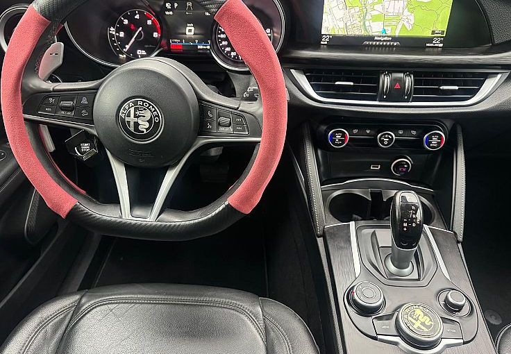 Zunanja slika - Alfa Romeo Stelvio - Q4 2.2 209ks °PANORAMA° °18-COL° °KAMERA° - 9