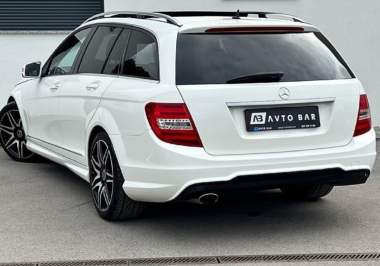 Zunanja slika - Mercedes-Benz C-Razred - C 220 CDI+AMG+EL. OKNO+XENON+NAVI - 6