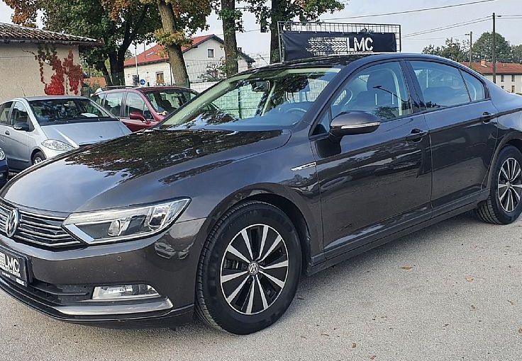 Zunanja slika - VW Passat - 1.6 TDI 120ks °NAVIGACIJA° °2x PDC° °TEMPOMAT° - 1