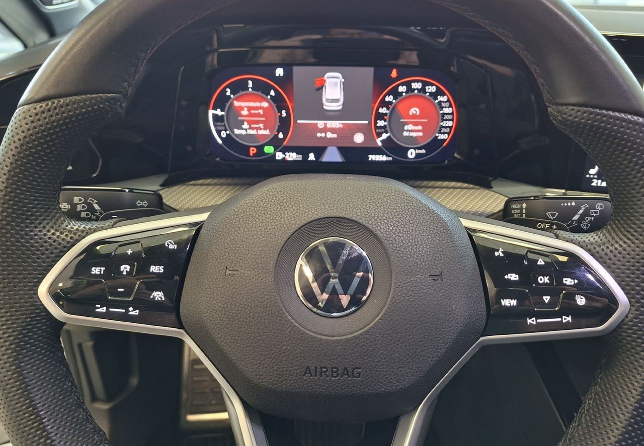 Zunanja slika - VW Golf - Variant 2.0 TDI R-Line avt. 110  150 - 12