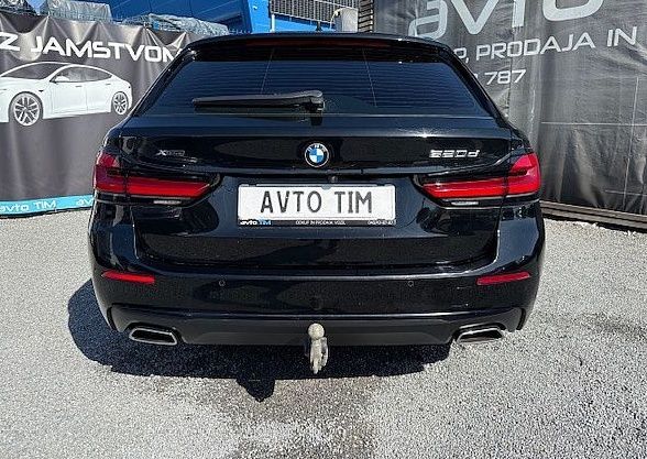 Zunanja slika - BMW serija 5 Touring: - 520d xDrive Live Cockpit DAB BMW Key Vl. Kljuka - 6