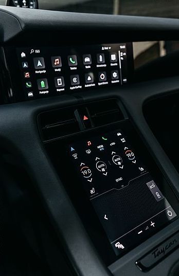 Zunanja slika - Porsche Taycan Sport Turismo - 21 COL Pano Zračno vzmetenje BOSE Radar - 12