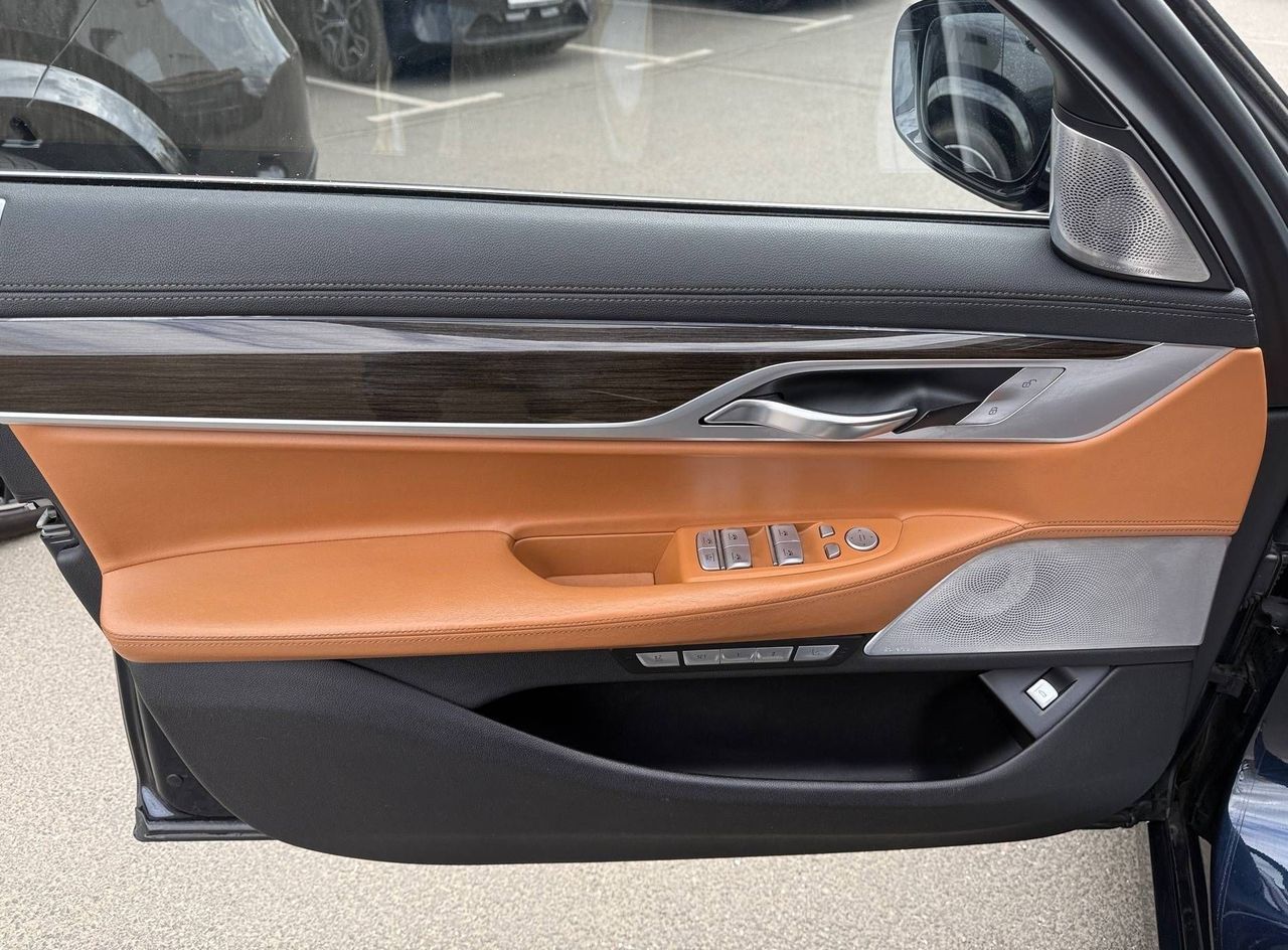 Zunanja slika - BMW Serija 7 - : 740Ld xDrive LED NAVI PDC MEMORY 360KAM RADAR TOP - 12