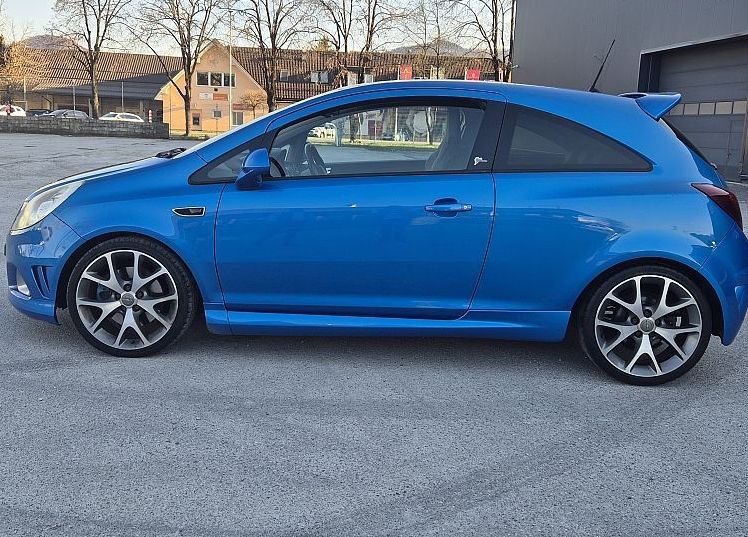Zunanja slika - Opel Corsa - 1.6 TURBO OPC Nürburgring+ BREZ POLOGA - 8