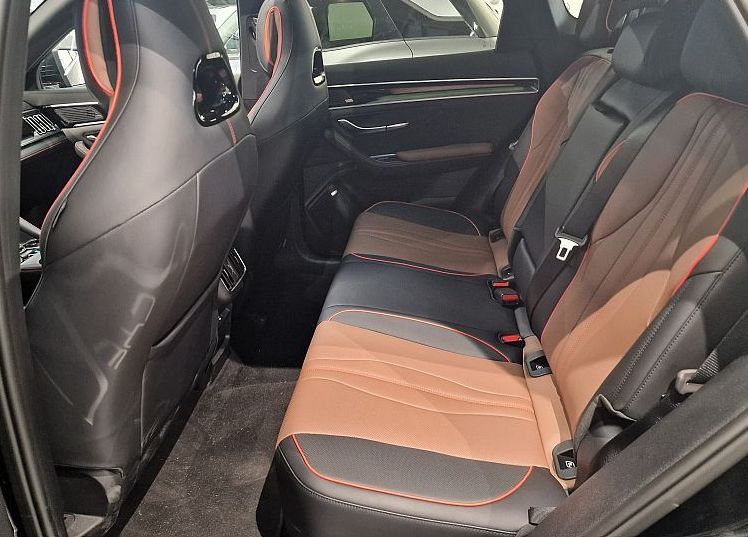 Zunanja slika - BYD SEAL U - DM-i DESIGN AWD PHEV 238kW  skupni doseg 870 km - 8