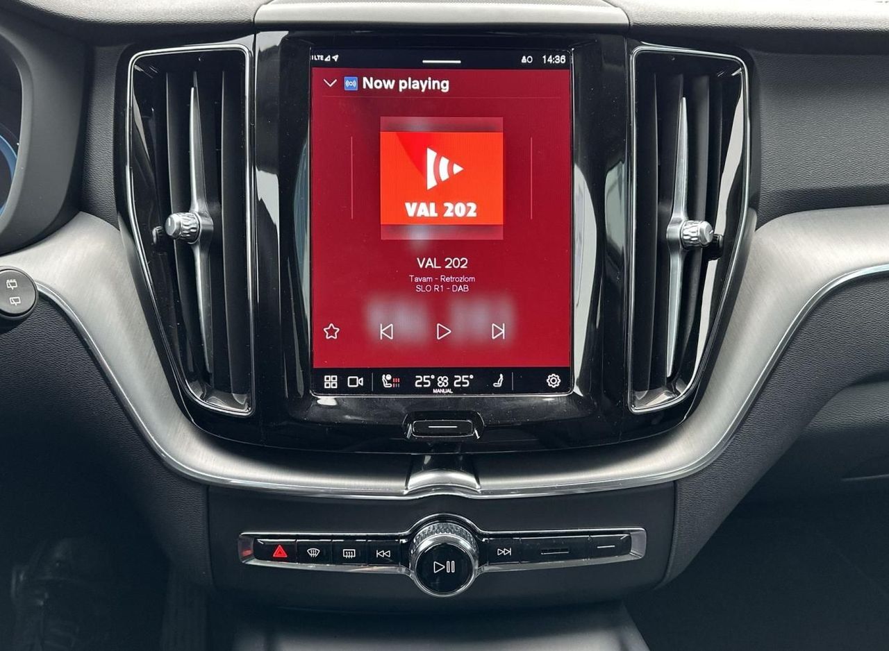 Zunanja slika - Volvo XC60 - B4D Core Avt. LED-KAMERA-KEYLESS - 20