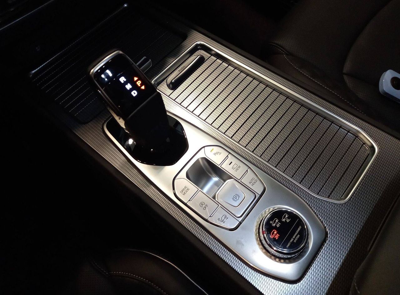 Zunanja slika - SsangYong Rexton - 2.2 XDi Limited+ 4WD AT - 19