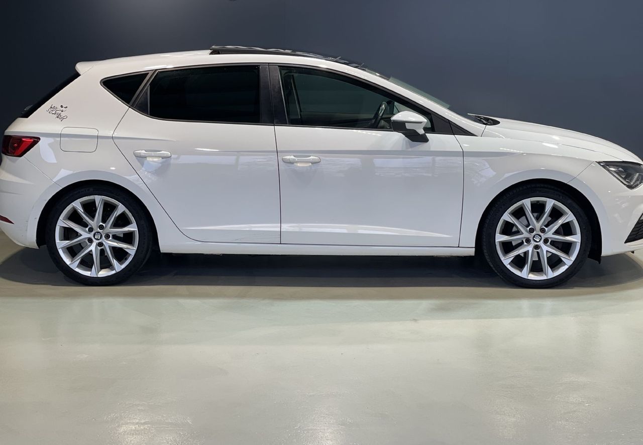 Zunanja slika - Seat Leon - 2.0TDI-FR-PANORAMA-NAVIGACIJA-TEMPOMAT-GRETJE SED - 4