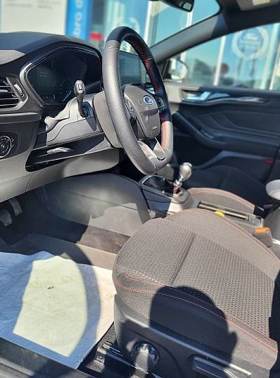 Zunanja slika - Ford Focus - ST-Line  1.0 EcoBoost 92kW Hybrid - 8