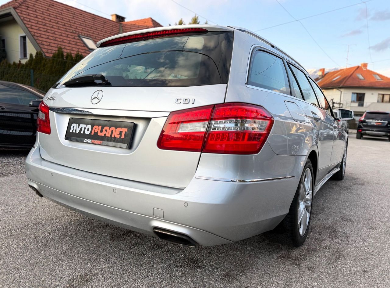 Zunanja slika - Mercedes-Benz E-Razred - E 200 CDI BlueEFFICIENCY AVANTGARDE AUT. NAVI - 8