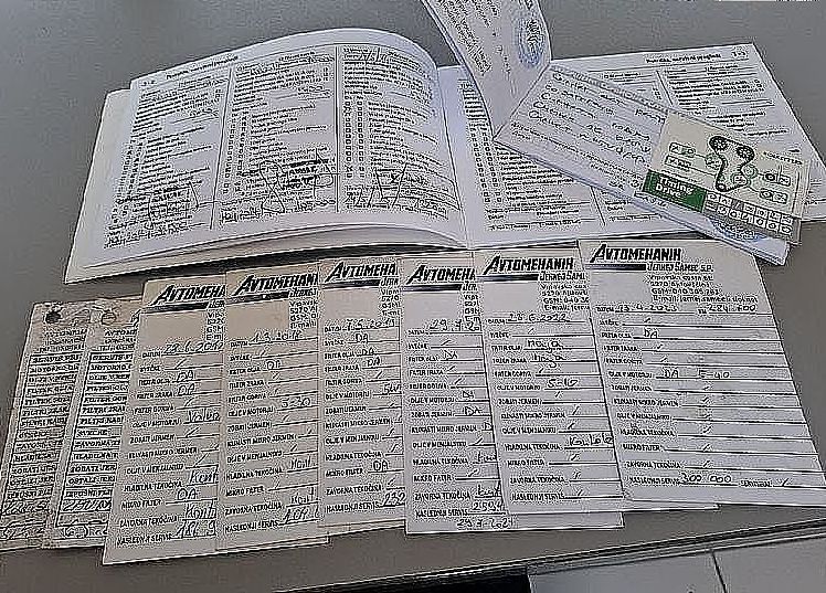 Zunanja slika - Opel Astra - 1.6 16V 115KM- KOMPLET servisna zgodovina- SLIKE - 9