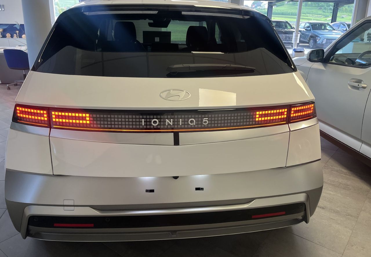 Zunanja slika - Hyundai Ioniq 5 - 84 kWh PREMIUM - 5