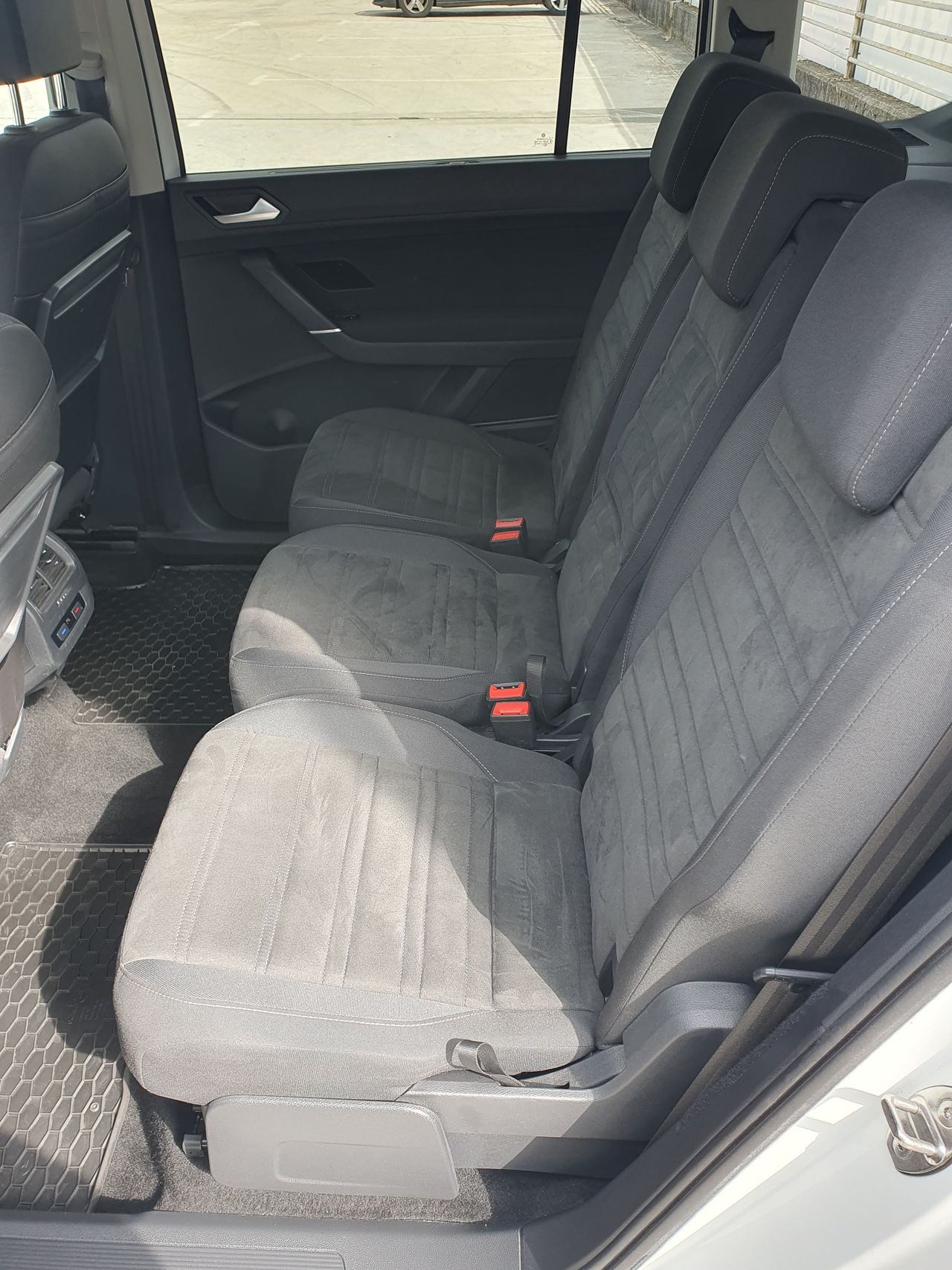 Notranja slika - VW Touran - 2.0TDI 150KM - 4