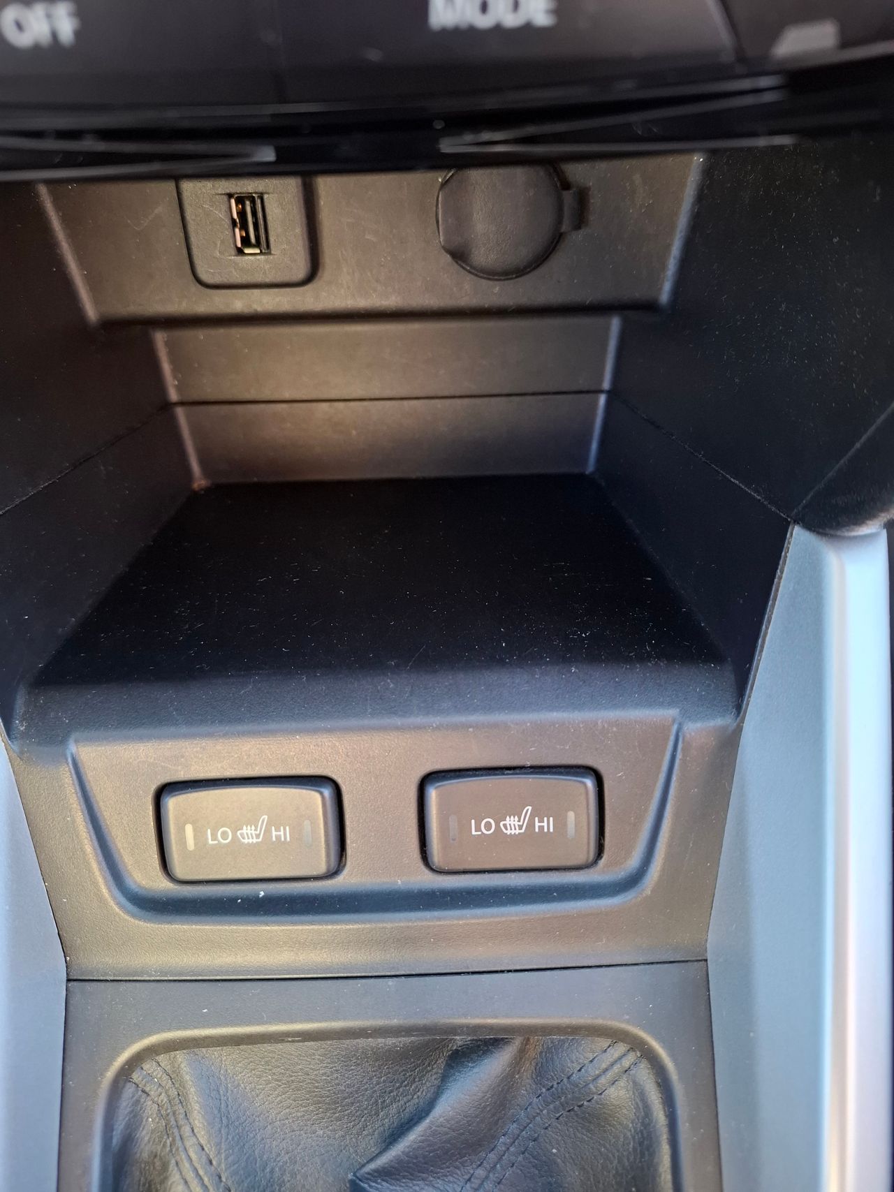 Notranja slika - Suzuki Vitara - AllGrip 1,6 Premium - 7