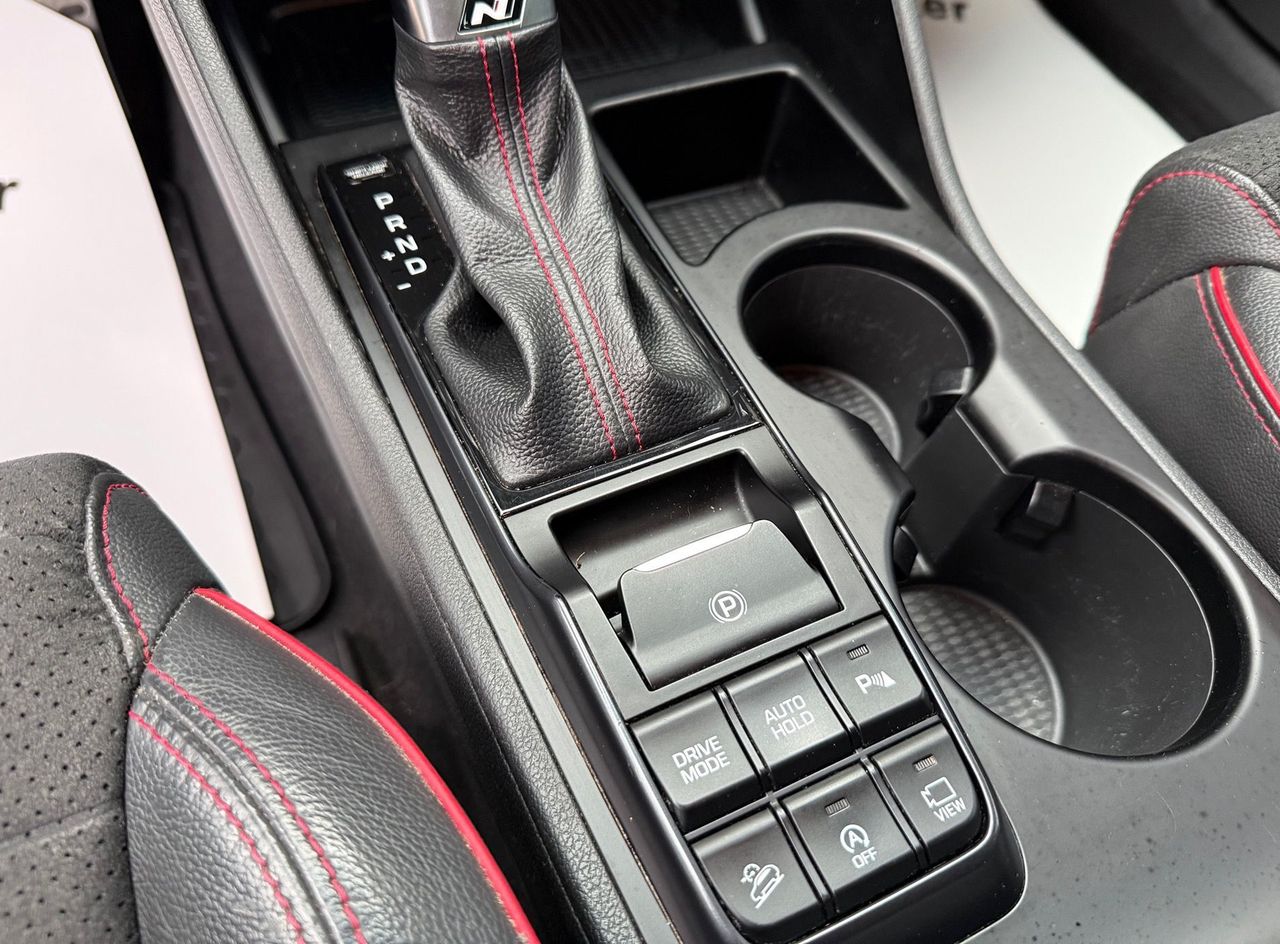 Zunanja slika - Hyundai Tucson - CRDI 4X4 NL1NE°185KM°RADAR°360CAM°19COL - 12