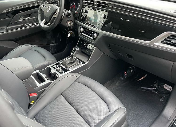 Zunanja slika - SsangYong Korando - STYLE 1.5 T M T 2WD - 5