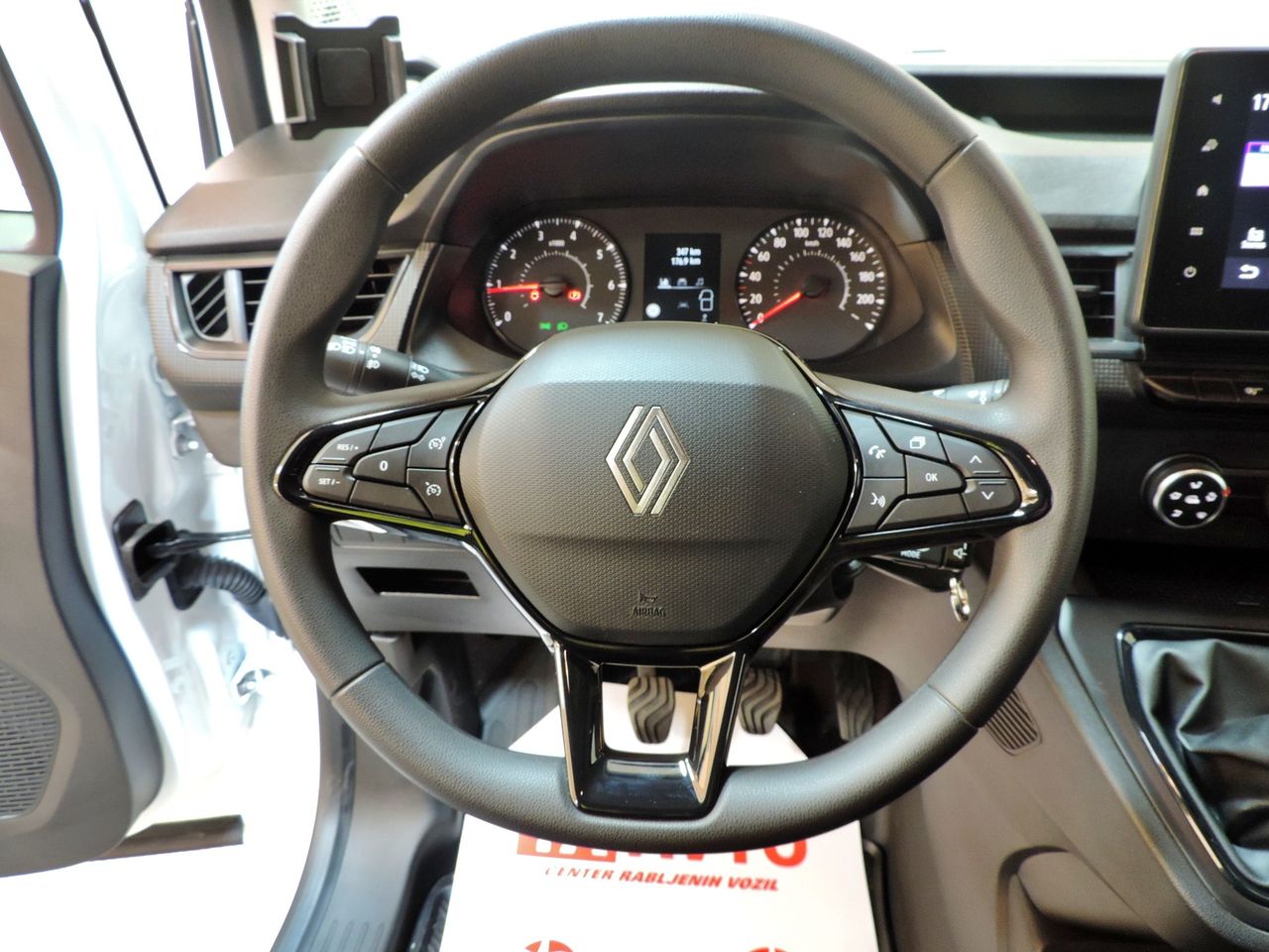 Zunanja slika - Renault Express - Kangoo Kangoo 1,5 Blue dCi 95 Base - 13