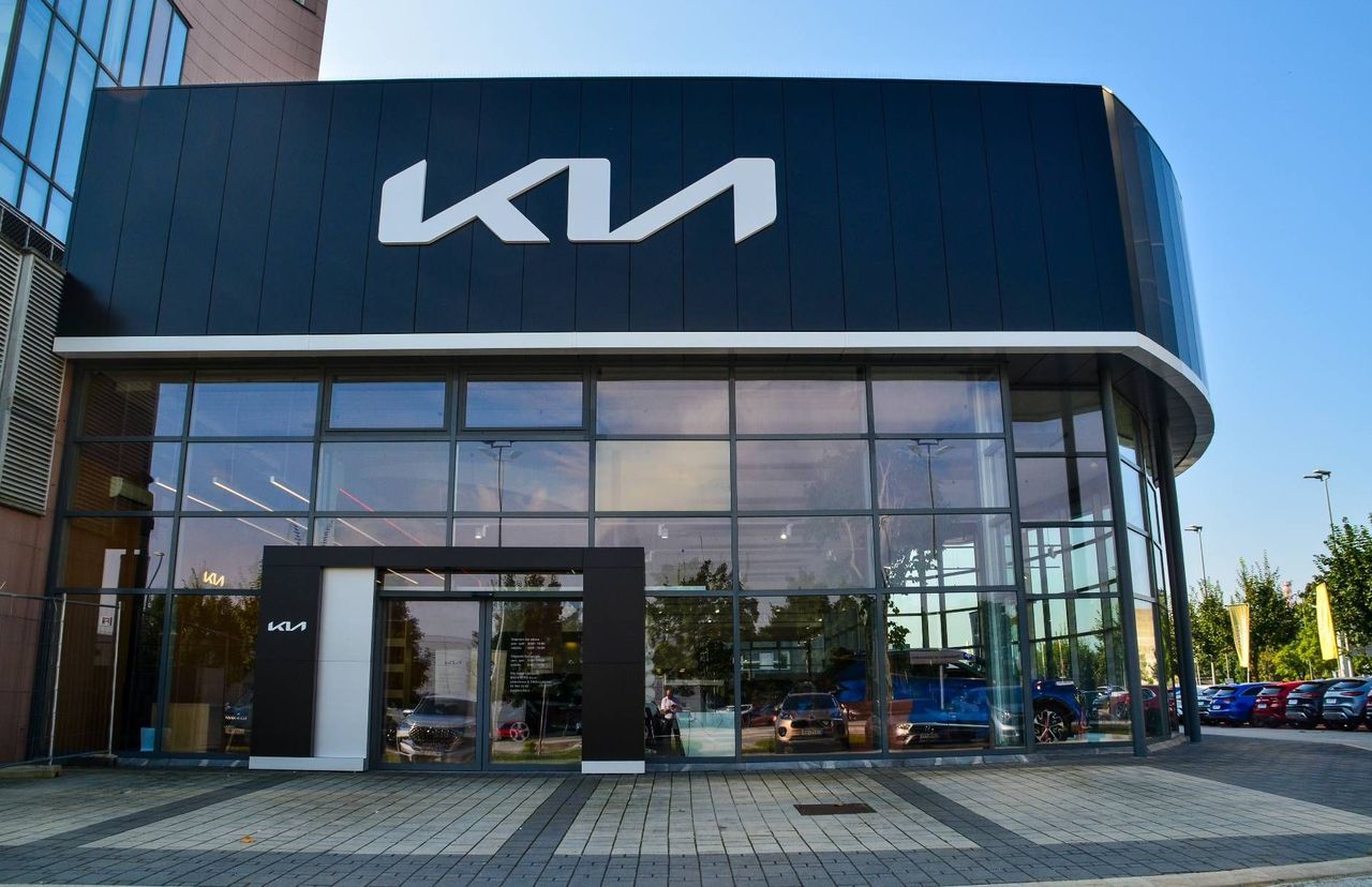 Zunanja slika - KG Mobility Rexton - 2.2 XDI LIMITED+ 4x4 AT - 20